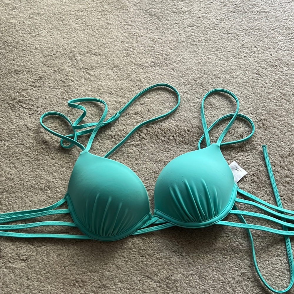 Bathing suit top